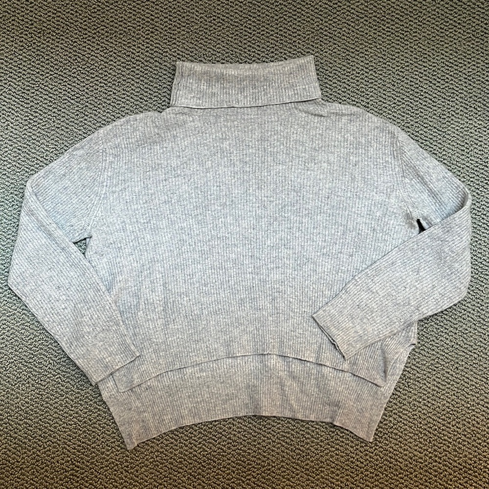 Eileen Fisher cashmere turtleneck cropped split hem sweater